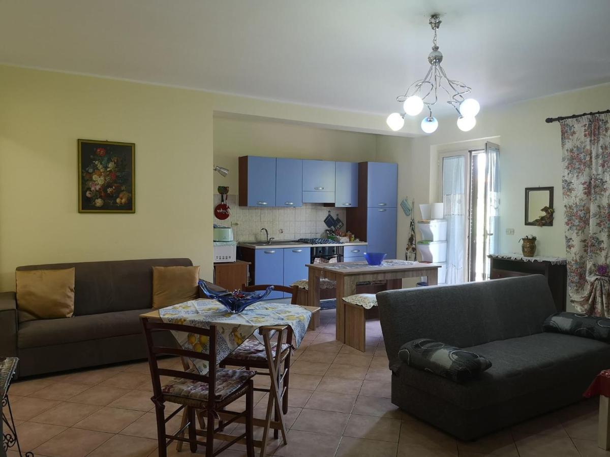 Relax House Villa Giardini Naxos Exterior photo